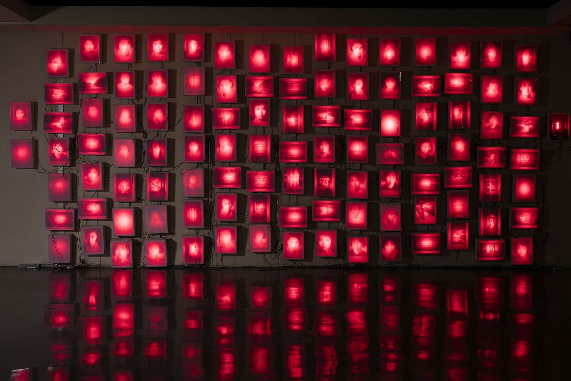 [第八中隊-政治慰安] 何佳眞